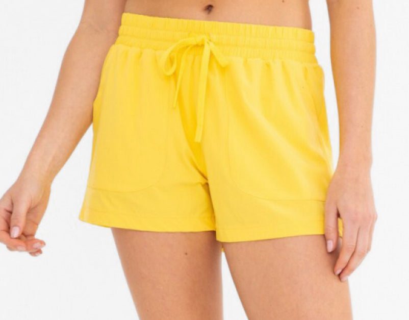 Windy & white drawstring shorts