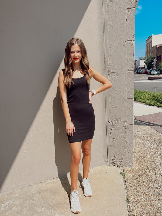Ribbed Seamless Black Midi