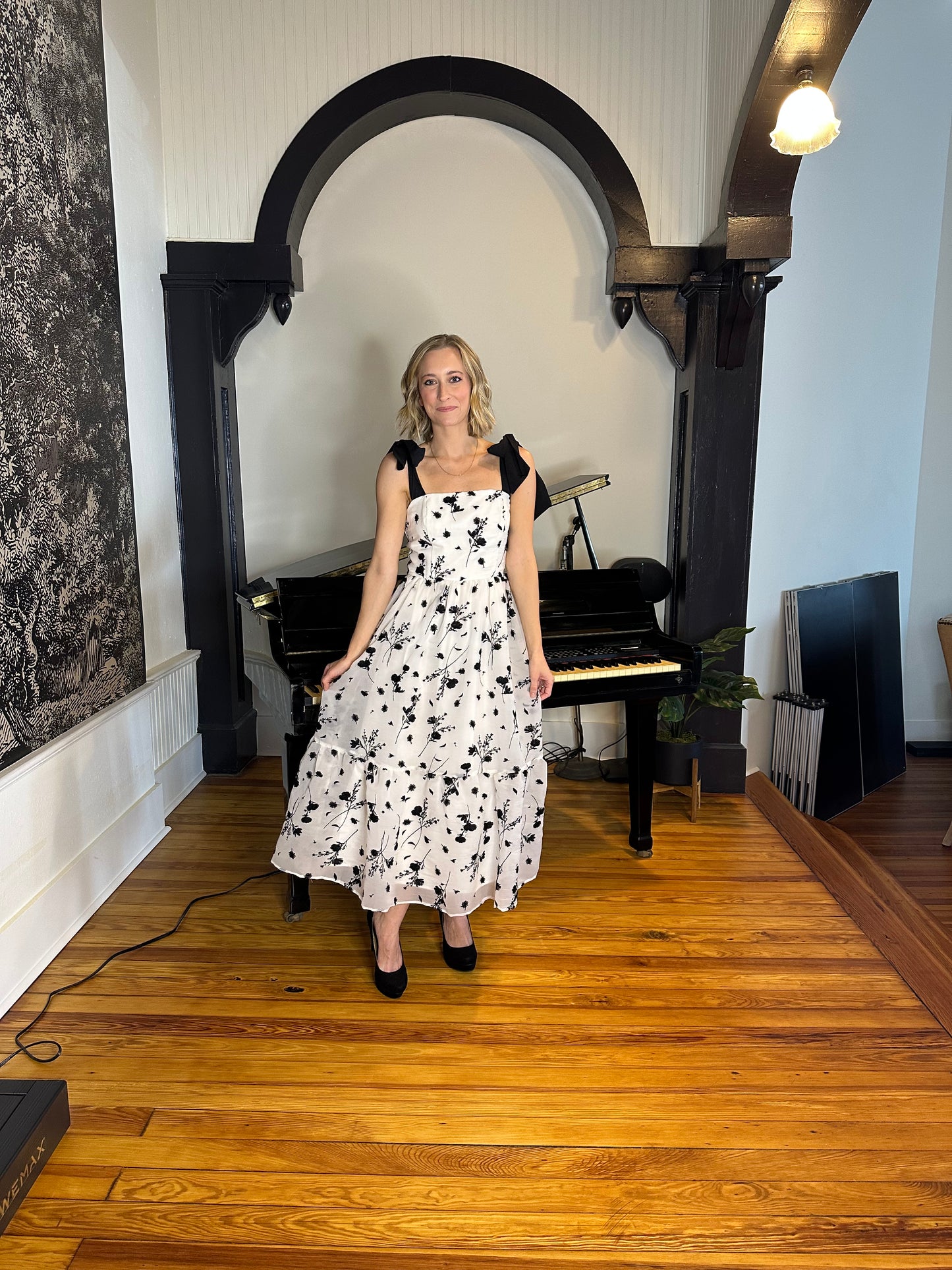 Enter in Elegance Dress