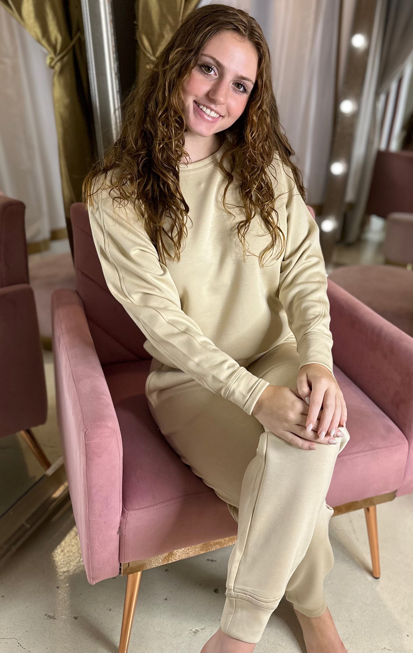 Natural & Casual Sweatshirt