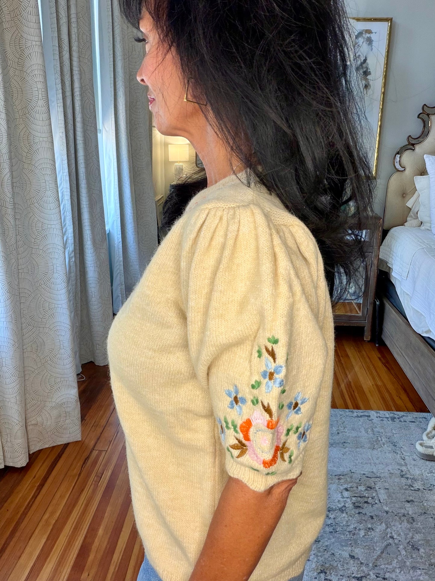 ๐ธ The Meadow Bloom Sweater