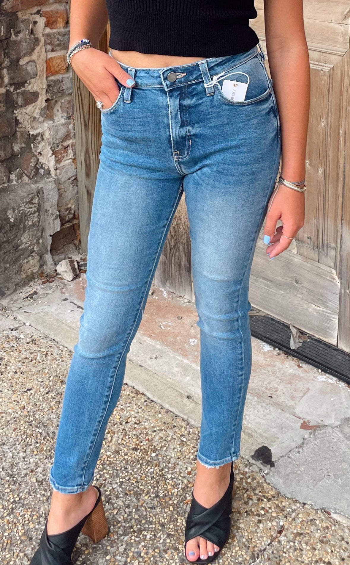Essential in Denim Skinny
