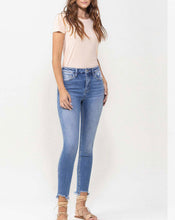 Load image into Gallery viewer, Classic Blue Skinny Jeans