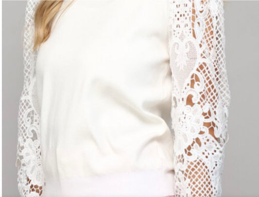 Lilly’s Lace Top