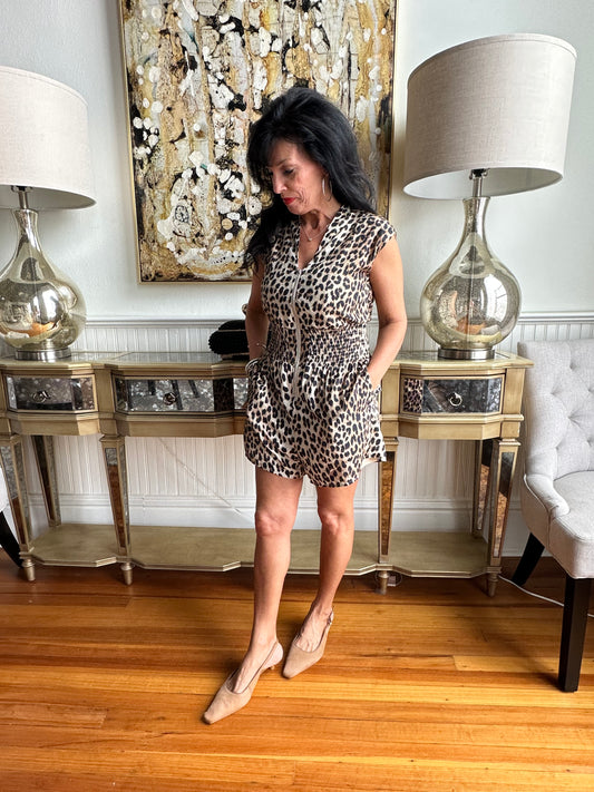 IN LOVE Leopard Romper