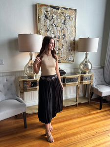 Perfectly Pleated and Pretty Skirt