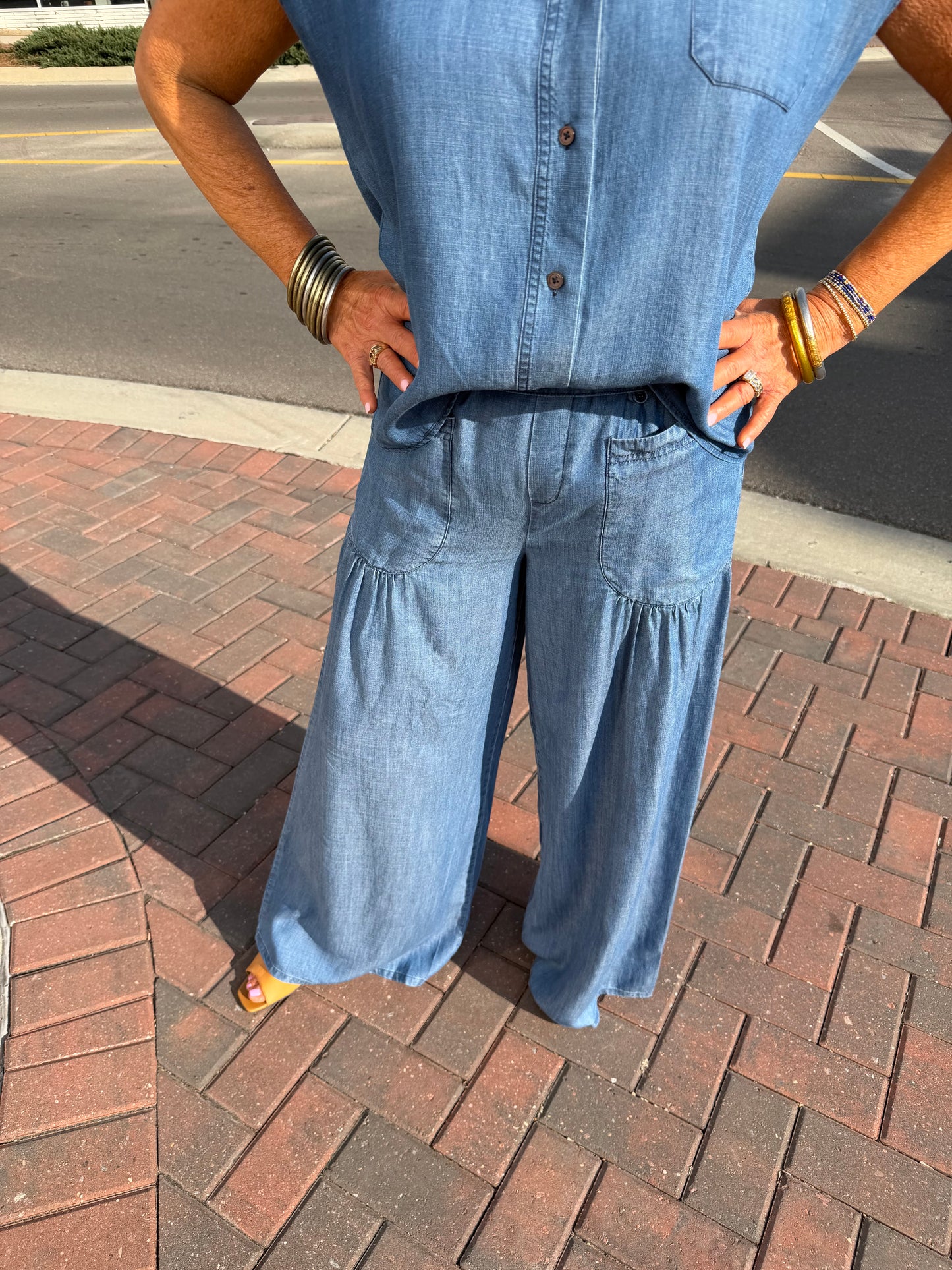 Cool & Classic Chambray Pants