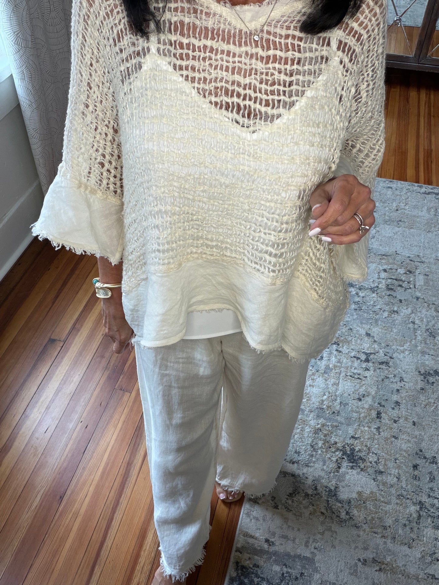 Soft Horizon Linen Top