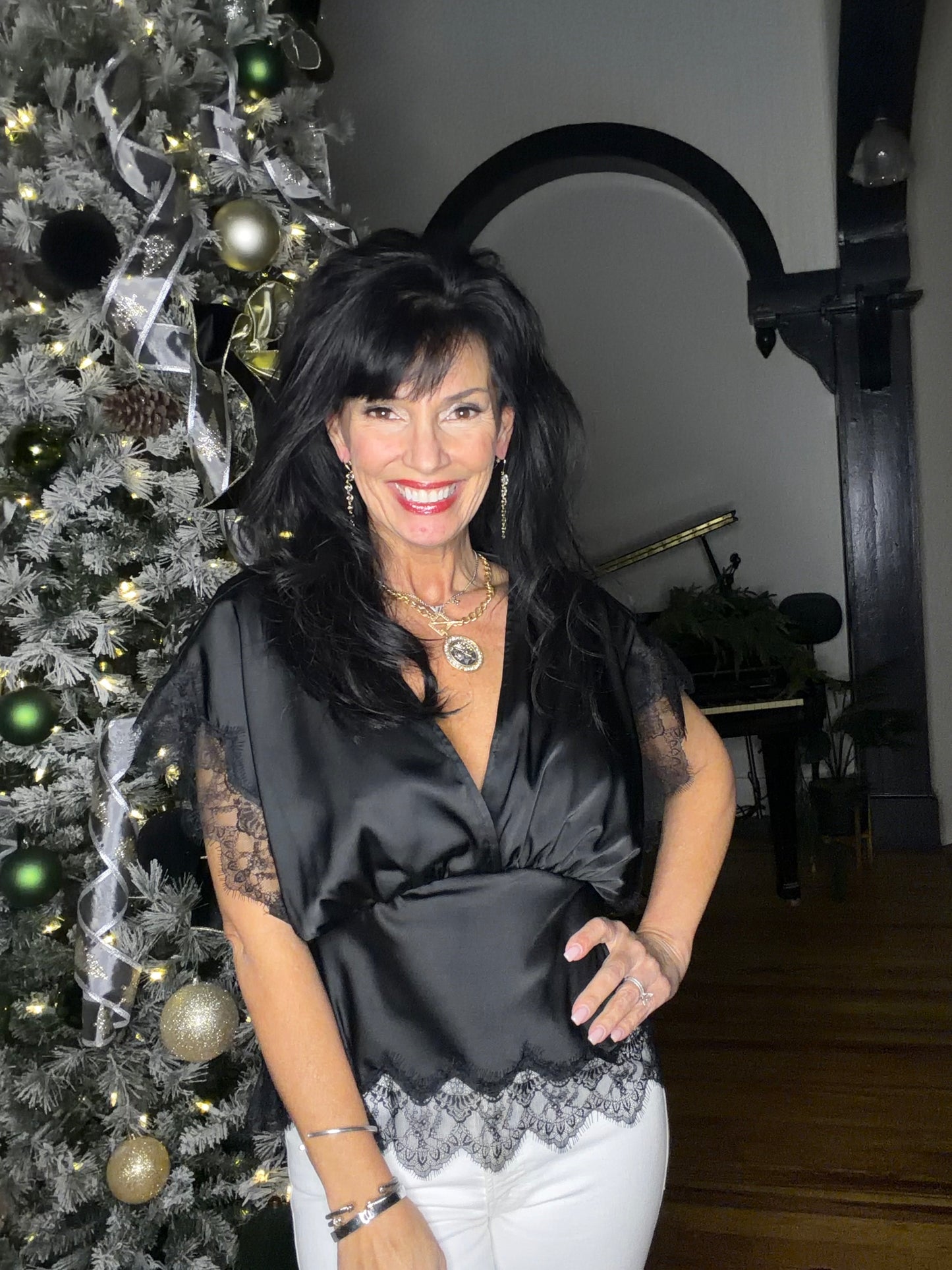 Leave Me In Lace Top