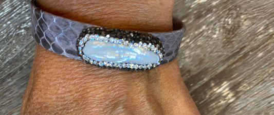 Thin Snakeskin Pearl Stone Bangle