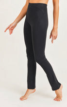 Load image into Gallery viewer, Perfect ”Go Green” Yoga Pant